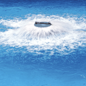 Outdoor Water Solutions: Commercial Pond Surface Aerator Fountain / 2HP - 3HP