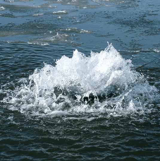 Aqua Control: Floating Evolution Aerating Fountains