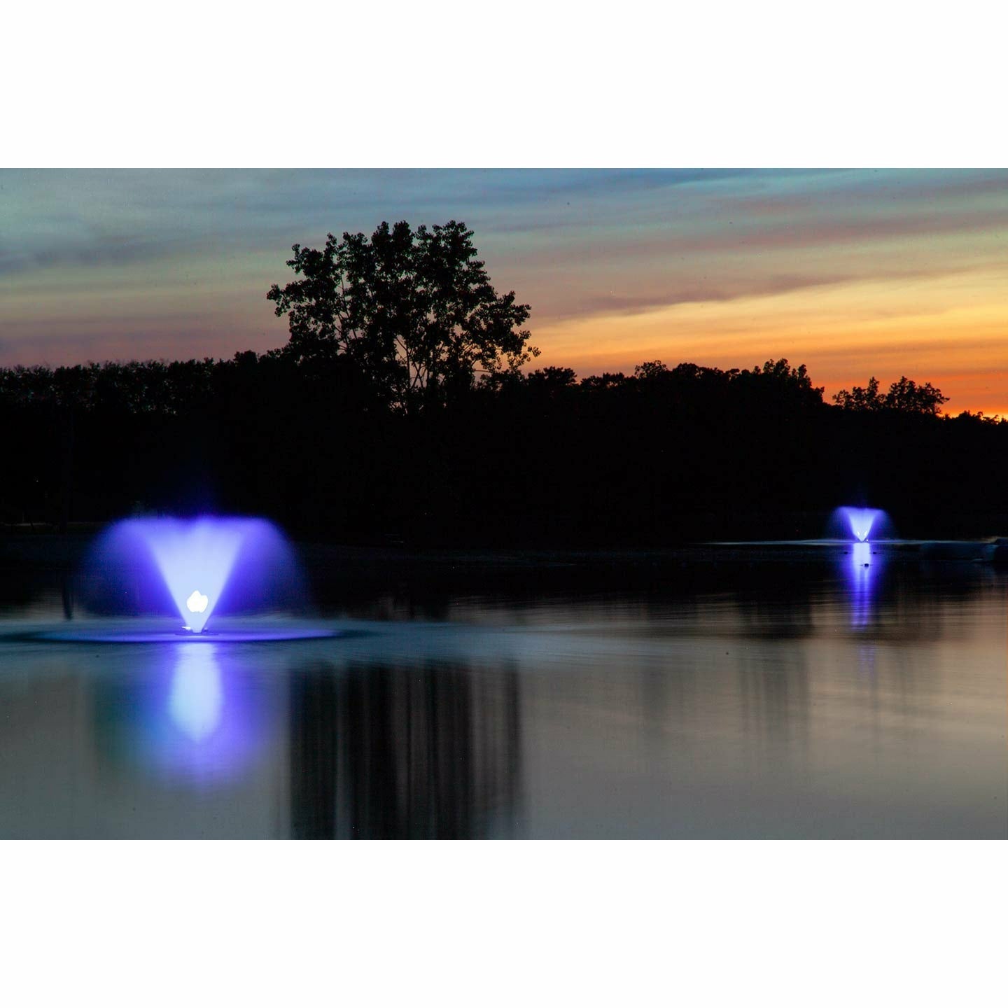 Scott Aerator: 14-Color LED Lights