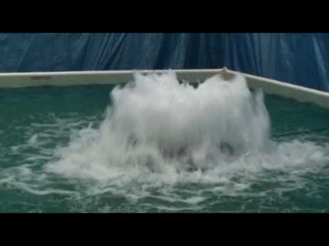 Load and play video in Gallery viewer, Kasco Marine:  1/2 Acre Pond Aerator 1/2HP 120V
